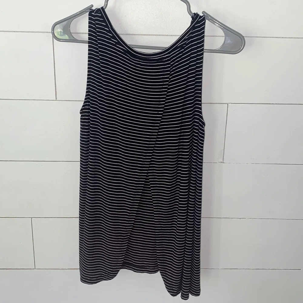 Open-Back Tank - Picture 2 of 3